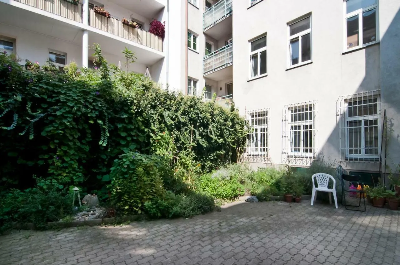Stylish Self-Check-In Apartment With 2 Bedrooms Vienna