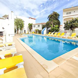 apartamentos-pedro.hotelaalgarve.com/