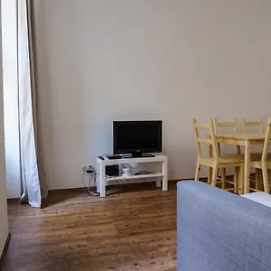 1200 Apartament